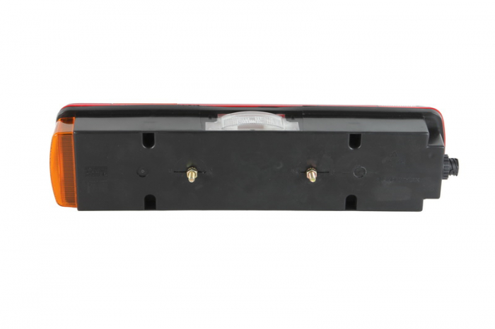 Stop spate stanga (24V, cu iluminare placuta conector: AMP 1.5 Side Bayonet 7PIN) potrivit SCANIA G I, P I, R I, T 03.04-05.19