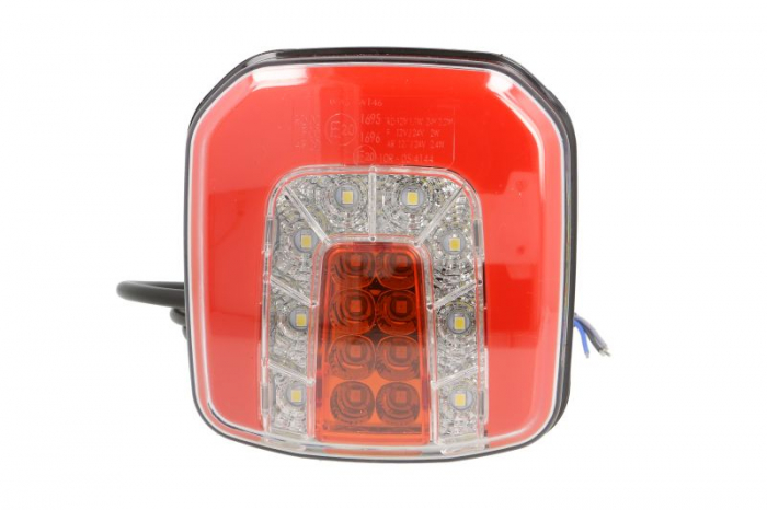 Stop spate stanga dreapta (LED, 12 24V, cu lumina de ceata, lumina de marsarier, lumina parcare, fara proiector)