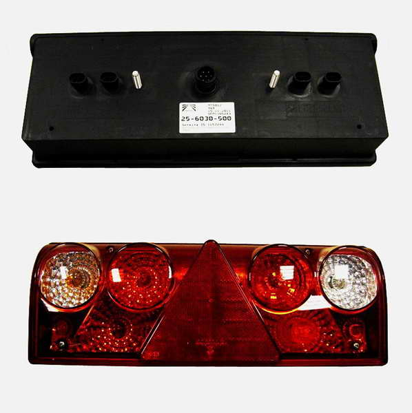 Stop spate stanga EUROPOINT II (24V, reflector triunghiular, conector: 4x SuperSeal 2PIN AMP 7PIN Bayonet, LED lumini pozitie) potrivit SCHMITZ