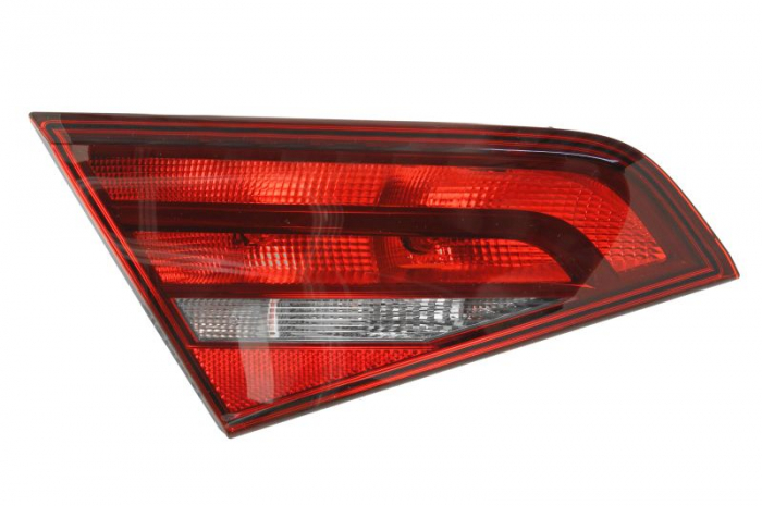 Stop spate Stanga (partea interioara, H6W) potrivit AUDI A3 06.08-10.20