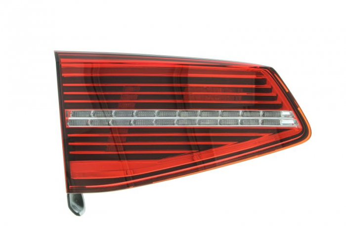 Stop spate Stanga (partea interioara, LED) potrivit VW PASSAT ALLTRACK B8, PASSAT B8 08.14-