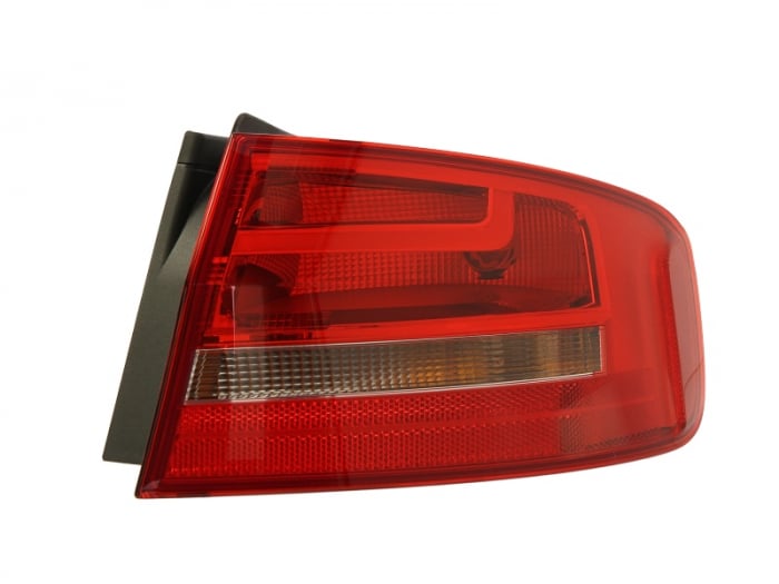 Stop tripla lampa spate dreapta ( exterior , Semnalizator alb, culoare sticla: rosu) AUDI A4 LIMUZINA 2011-2016