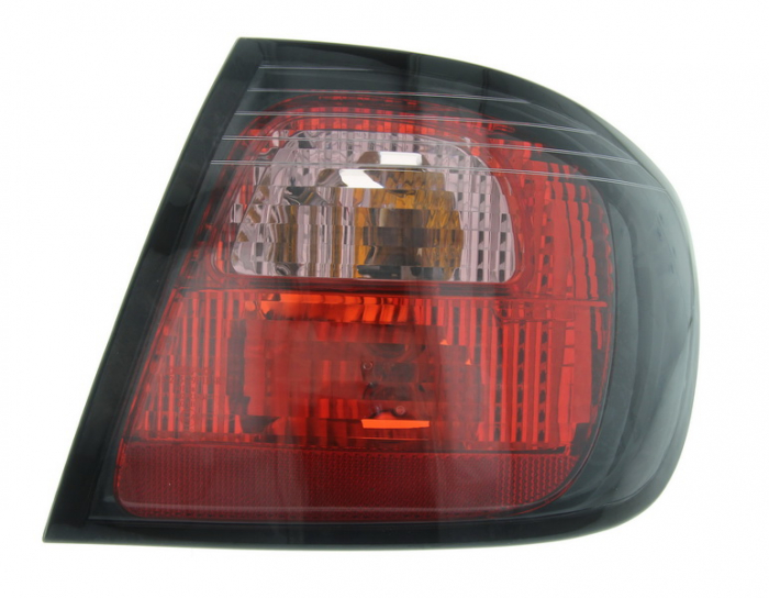 Stop tripla lampa spate dreapta ( exterior , Semnalizator alb, culoare sticla: rosu) NISSAN PRIMERA LIMUZINA 1999-2002