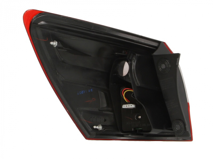 Stop tripla lampa spate dreapta LED ( exterior, semnalizator alb, culoare sticla: rosu) NISSAN QASHQAI 2010-2013 [2]