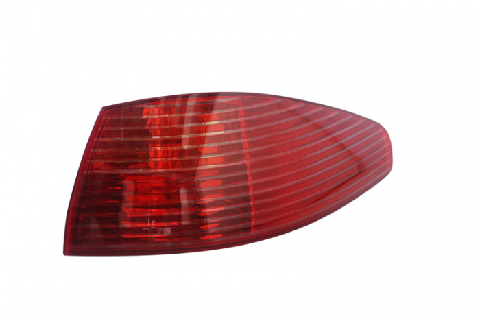 Stop tripla lampa spate dreapta ( exterior , Semnalizator rosu, culoare sticla: rosu) PEUGEOT 607 2000-2010