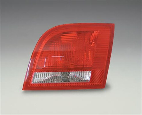 Stop tripla lampa spate stanga (interior, culoare sticla: rosu) AUDI A3 5 usi 2003-2012