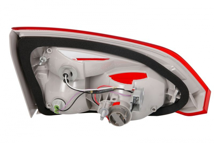 Stop tripla lampa spate dreapta ( interior ) FORD FOCUS COMBI 2010-2014 [2]