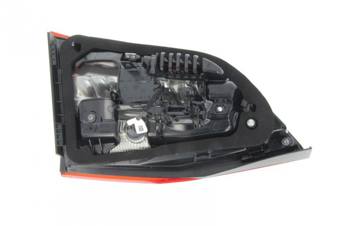 Stop tripla lampa spate dreapta (interior, LED) OPEL ASTRA COMBI dupa 2015 [2]