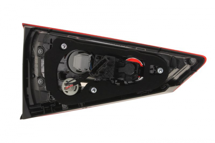 Stop tripla lampa spate dreapta ( interior ) SEAT ATECA dupa 2016 [2]