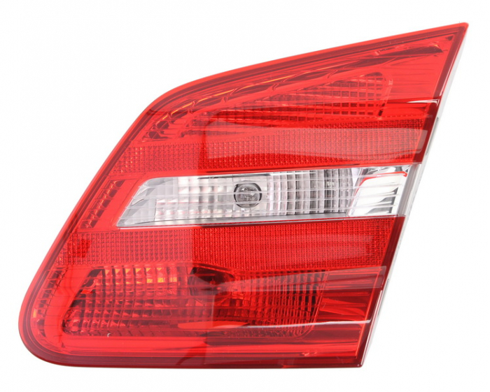 Stop tripla lampa spate dreapta (interior, Semnalizator alb, culoare sticla: rosu) MERCEDES Clasa B 2011-2014