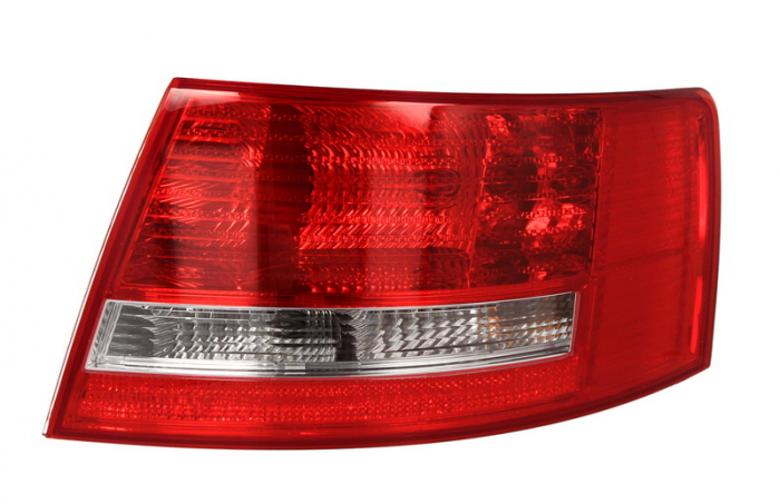 Stop tripla lampa spate dreapta (Semnalizator alb, culoare sticla: rosu) AUDI A6 LIMUZINA 2004-2008