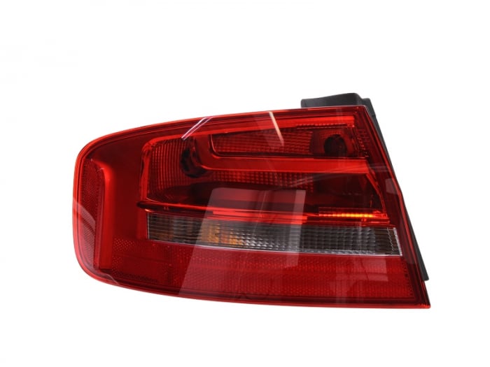 Stop tripla lampa spate stanga ( exterior , Semnalizator alb, culoare sticla: rosu) AUDI A4 LIMUZINA 2011-2016