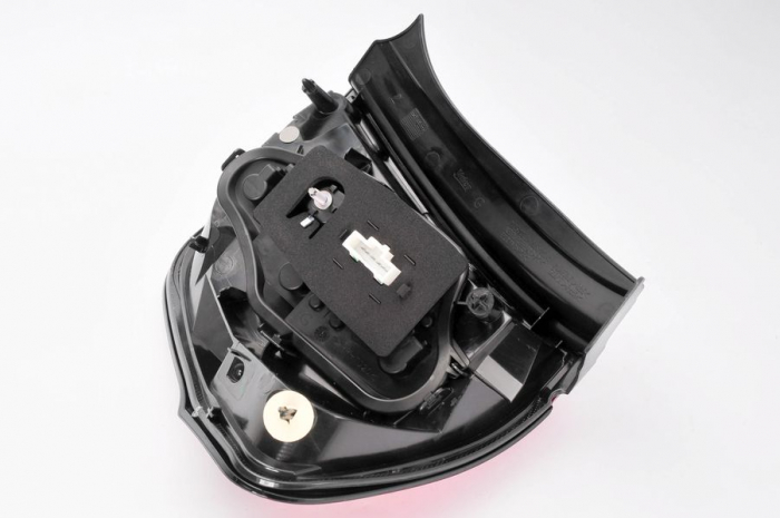 Stop tripla lampa spate stanga ( exterior , Semnalizator alb, culoare sticla: rosu) CITROEN C3 2009-2013 [3]