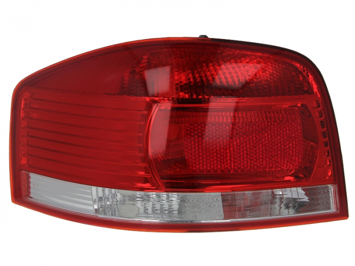 Stop tripla lampa spate stanga (Semnalizator alb, culoare sticla: rosu) AUDI A3 HATCHBACK 2003-2012