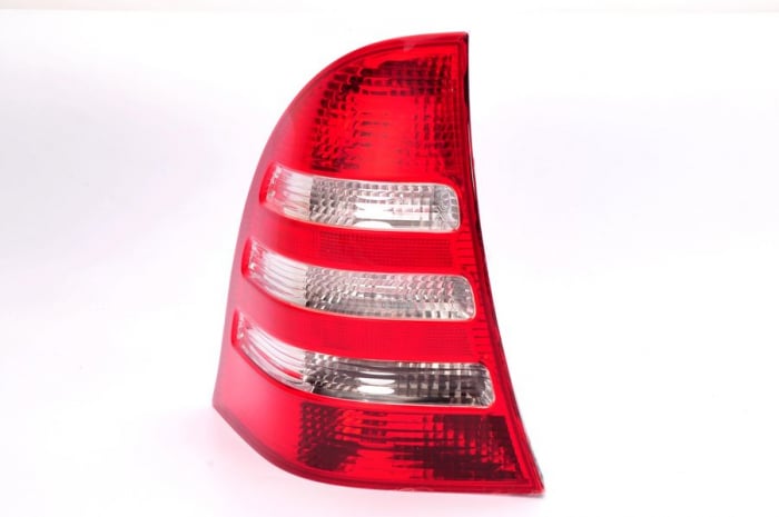 Stop tripla lampa spate stanga (Semnalizator alb, culoare sticla: rosu) MERCEDES Clasa C COMBI 2000-2004