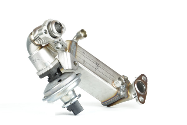 Supapa EGR (modul cu calorifer) potrivit BMW 1 (E81), 1 (E82), 1 (E87), 1 (E88), 3 (E90), 3 (E91), 3 (E92), 3 (E93), 5 (E60), 5 (E61) 2.0D 06.04-12.13 [4]