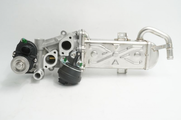 Supapa EGR (modul cu radiator) potrivit AUDI A3, Q3, TT; SEAT ALHAMBRA, ALTEA, ALTEA XL, IBIZA IV, LEON; SKODA OCTAVIA II, SUPERB II, YETI; VW BEETLE, CADDY III, CADDY III/MINIVAN 1.6D/2.0D 05.03-12.2 [3]