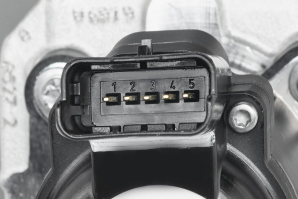 Supapa EGR potrivit VOLVO C30, S40 II, S80 II, V50, V70 III; CITROEN BERLINGO, BERLINGO MULTISPACE, BERLINGO/MINIVAN, C2, C3 I, C3 II, C3 PICASSO, C4, C4 GRAND PICASSO I, C4 I 1.4D/1.6/1.6D 11.01- [4]