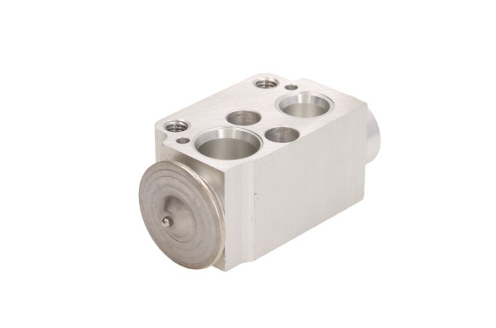 Supapa expansiune clima potrivit BMW 1 (E81), 1 (E82), 1 (E87), 1 (E88), 3 (E90), 3 (E91), 3 (E92), 3 (E93), X1 (E84), X3 (F25), X4 (F26) 1.6-4.0 06.04-03.18