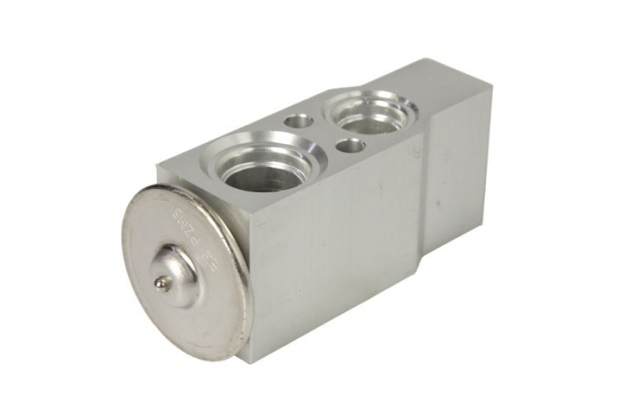 Supapa expansiune climatizare potrivit IVECO EUROSTAR, EUROTECH MH, EUROTECH MP, EUROTECH MT, EUROTRAKKER 10.3D-9.5D 01.92-