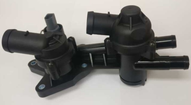 Termostat lichid racire (83  C, in carcasa) potrivit AUDI A1, A3; SEAT ALTEA, ALTEA XL, LEON, TOLEDO III; SKODA OCTAVIA II, RAPID, SUPERB II, YETI; VW EOS, GOLF PLUS, GOLF PLUS V 1.4 05.07-07.18