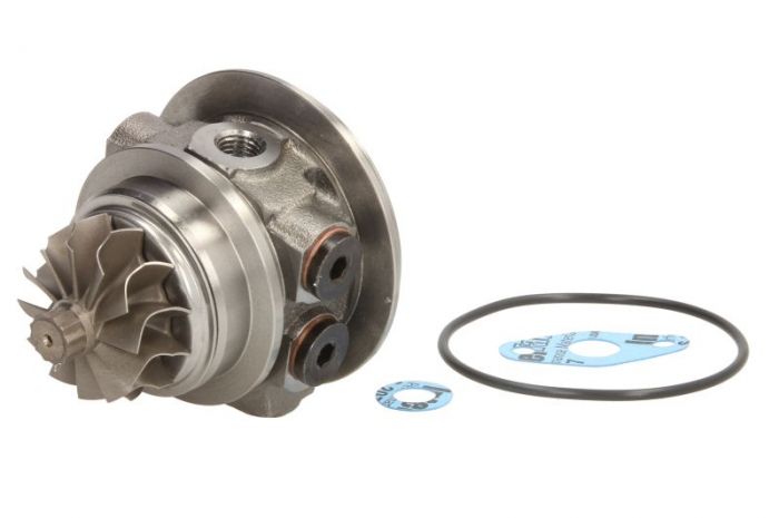 Turbocompresor (racit lichid, miez turbo: Aluminiu) potrivit VOLVO S60 I, S80 I, V40, V70 II, XC70 I, XC90 I; RENAULT MEGANE II; SAAB 9-3 2.0/2.5 07.00-02.15 [2]