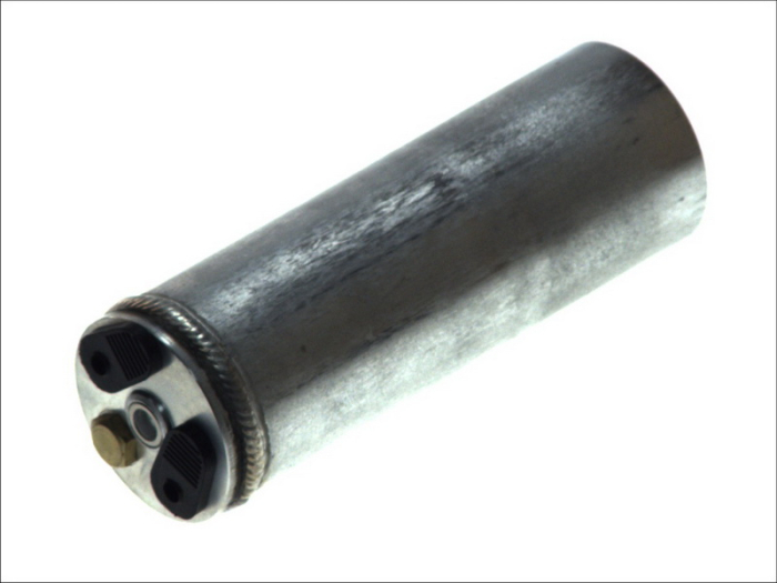 Uscator aer conditionat potrivit VOLVO S40 I, V40; MITSUBISHI 3000 GT, CARISMA, COLT IV, COLT V, COLT VI, ECLIPSE II, GALANT VIII, LANCER V, LANCER VI, PAJERO SPORT I, SIGMA, SPACE STAR 1.3-3.0 01.90-