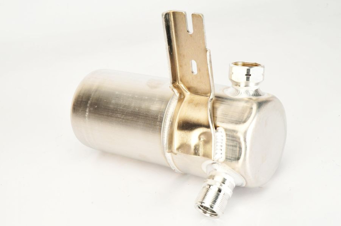 Uscator sistem climatizare potrivit AUDI A8 D2 2.5D-6.0 1994-2002 [2]