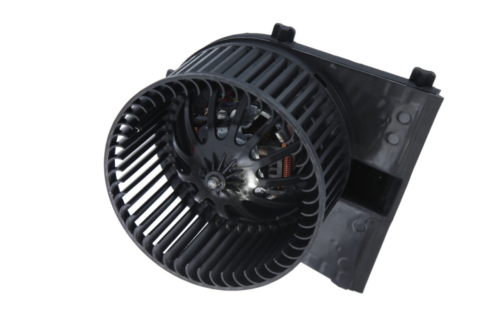 Ventilator habitaclu potrivit AUDI A3, TT; SEAT AROSA, CORDOBA, CORDOBA VARIO, IBIZA II, LEON, TOLEDO II; SKODA OCTAVIA I, OCTAVIA II; VW BORA, BORA I, GOLF IV, LUPO I 1.0-3.2 1993-2013 [2]