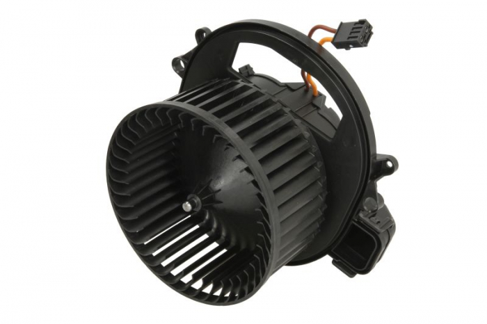 Ventilator habitaclu potrivit BMW 1 (F20), 1 (F21), 2 (F22, F87), 2 (F23), 3 (F30, F80), 3 (F31), 3 GRAN TURISMO (F34), 4 (F32, F82), 4 (F33, F83), 4 GRAN COUPE (F36) 1.5-3.0H 07.11-