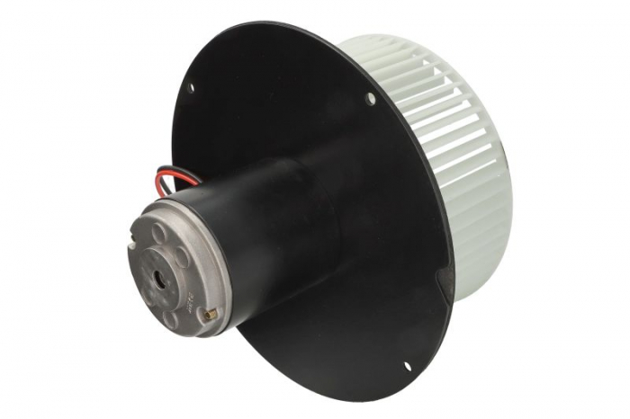 Ventilator habitaclu potrivit JOHN DEERE 335C, 335D, 337E, 435C, 437C, 437D, 437E, 4730, 4930, 7195 J, 7200 J, 7215 J, 7230 J, 7630, 7720, 7730, 7815, 7820, 7830, 7920, 7930, 8110, 8110 T, 8120, 8120 [2]