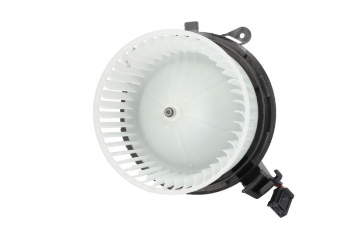 Ventilator habitaclu potrivit MERCEDES AMG GT (C190), AMG GT (R190), C (C204), C T-MODEL (S204), C (W204), CLS (C218), CLS SHOOTING BRAKE (X218), E (A207), E (C207) 1.6-6.2 01.07-