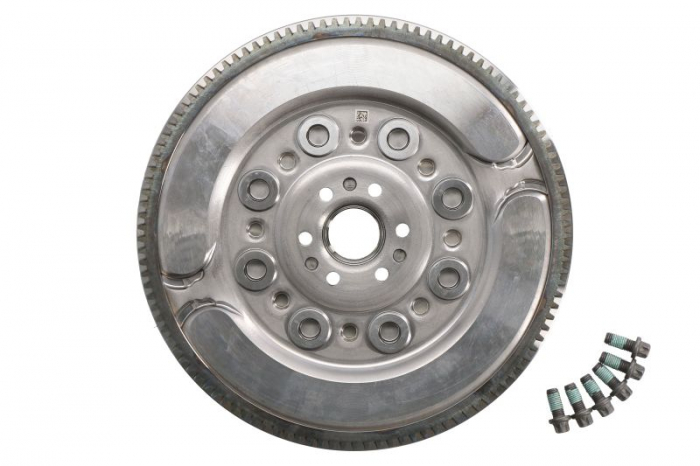 Volanta (240mm) potrivit VOLVO C30, S40 II, S80 II, V50, V60 I, V70 III; FORD C-MAX, FOCUS C-MAX, FOCUS II; MAZDA 3 1.6D 10.03-12.15