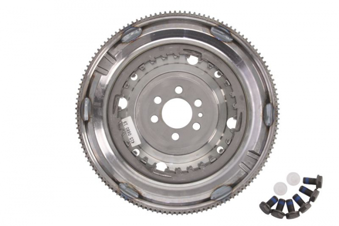 Volanta 7-viteza transmisie dublu ambreiaj potrivit AUDI A1, A3; SEAT ATECA, IBIZA IV, IBIZA IV SC, IBIZA IV ST, LEON, LEON SC, LEON ST; SKODA FABIA II 1.4 1.4ALK 1.4CNG 05.08-