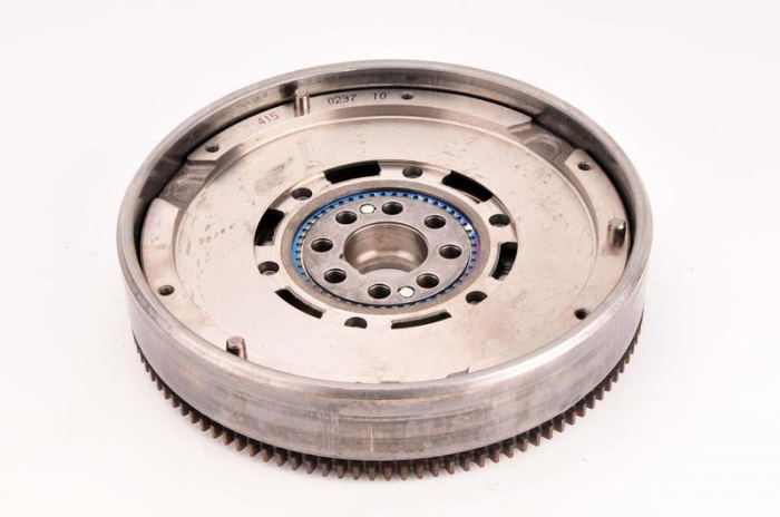 Volanta masa dubla (230mm, fara set suruburi; fara rulment presiune; fara placa ) LAND ROVER FREELANDER; MG MG ZT, MG ZT- T; ROVER 75 2.0D intre 1999-2006 [5]