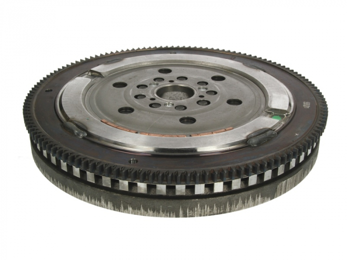 Volanta masa dubla (fara rulment presiune; cu set suruburi) BMW Seria 5 (E39), 7 (E38), 8 (E31) 3.5/4.4 intre 1996-2003 [5]