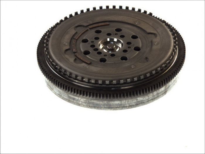 Volanta masa dubla (fara set suruburi; cu disc ambreiaj; cu rulment presiune) MERCEDES V (638/2), VITO (638) 2.2D intre 1996-2003 [5]