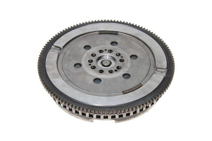 Volanta masa dubla (fara set suruburi; cu rulment presiune; fara placa ) AUDI A6 2.4 intre 2004-2008 [4]