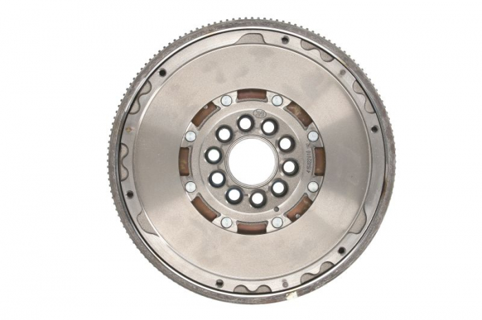 Volanta masa dubla (fara set suruburi; fara rulment presiune; cu disc ambreiaj) VOLVO S60 I, S80 I, V70 II, XC70, XC90 I 2.4D intre 2001-2010 [4]