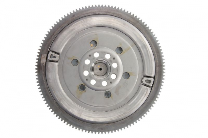 Volanta masa dubla (fara set suruburi; fara rulment presiune; fara placa ) BMW Seria 3 (E90), 3 (E91), 3 (E92), 3 (E93) 3.0D intre 2004-2013 [4]