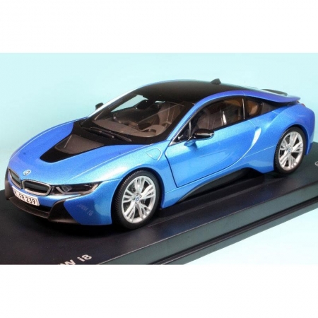 Miniatura BMW i8 Protonic Blue 1:18 Accesorii auto - Miniatura BMW i8 Protonic Blue 1:18