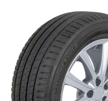 Piese Tesla - Anvelopa vara Latitude Sport 3, MICHELIN 4x4 / SUV, XL, T0, Acoustic, etichete: Din data de 01.05.2021: eficienta combustibil - C; aderenta pe teren umed - A; clasa de măsurare a zgomotului