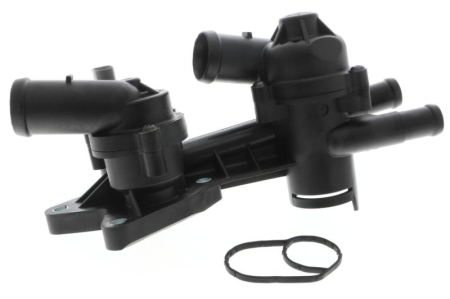 Carcasa termostat potrivita AUDI A1, A3; SEAT ALTEA, ALTEA XL, CORDOBA, IBIZA III, IBIZA IV, IBIZA IV SC, IBIZA IV ST, LEON, TOLEDO III, TOLEDO IV; SKODA FABIA II 1.2-1.6LPG 2001-2022 [1]