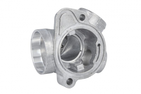 Carcasa termostat potrivit DEUTZ FAHR 100 MK2, 1130 TTV, 1145 TTV, 1160 TTV, 160 MK2, 160 MK3, 165 MK3, 175 MK2, 175 MK3, 195 MK2, 200 MK2, 200 MK3, 230 MK2, 230 MK3, 260 MK2, 260 MK3, 130, 140 [1]