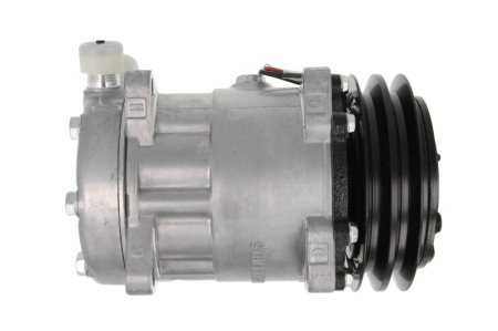 Compresor climatizare 12V (R134a) potrivit CASE IH 9210, 9230, 9240, 9250, 9260, 9270, 48, 48 A, 52 2WD, 52 4WD, 58, 58 A, 63 2WD, 63 4WD, 68, 68 A, 75, 75 A, 235, 260, 290, 315, 340 [1]