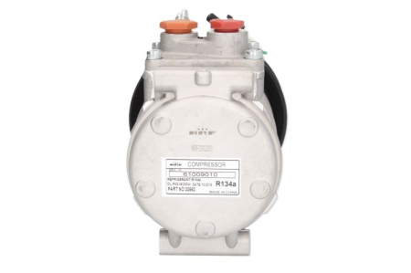 Compresor climatizare 24V (R134a) potrivit JOHN DEERE 300D, 310D, 315D, 410D, 4700, 510D, 5210, 5220, 5310, 5320, 5320N, 5410, 5420, 5420N, 5510, 5520, 5520N, 6100, 6200, 6300, 6400 [1]