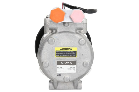 Compresor climatizare 24V (R134a) potrivit JOHN DEERE 300D, 310D, 315D, 410D, 4700, 510D, 5210, 5220, 5310, 5320, 5320N, 5410, 5420, 5420N, 5510, 5520, 5520N, 6100, 6200, 6300, 6400 [1]