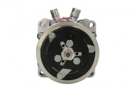 Compresor climatizare potrivit CASE IH 120 2WD, 120 4WD, 130 2WD, 130 4WD, 140 2WD, 140 4WD, 155 2WD, 155 4WD, 175 2WD, 175 4WD, 190 2WD, 190 4WD; NEW HOLLAND TM 115, TM 120, TM 130, TM 135 [1]