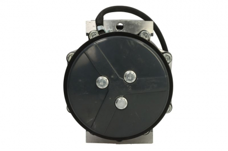 Compresor climatizare potrivit CASE IH 125, 130, 140, 145, 155, 160, 170, 185, 200, 215; NEW HOLLAND T7.170 2WD, T7.170 4WD, T7.185, T7.185 4WD, T7.200 2WD, T7.200 4WD, T7.210, T7.220 2WD [1]
