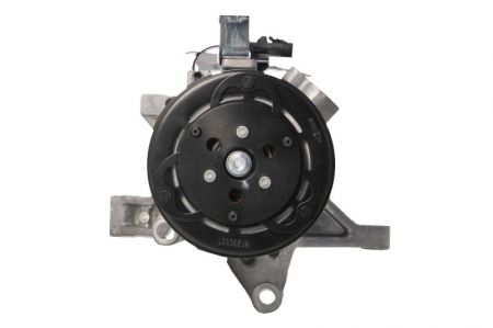 Compresor climatizare potrivit FORD COUGAR, FIESTA IV, FIESTA V, FIESTA/HATCHBACK, FIESTA/MINIVAN, FOCUS I, FOCUS I/KOMBI, FUSION, KA, MONDEO I, MONDEO II, TOURNEO CONNECT 1.2-2.0 01.93-12.13 [1]